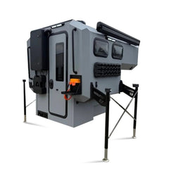 SEO. JOY Camper Gladiator Absetzkabine – wintertauglich mit Diesel-Standheizung, Duschkabine, Solaranlage & Landstrom - Linkreich