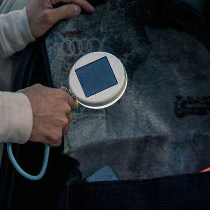 BioLite Solar FlexLight - USB-C Leuchte mit Solarpanel (40 Lumen) von BioLite