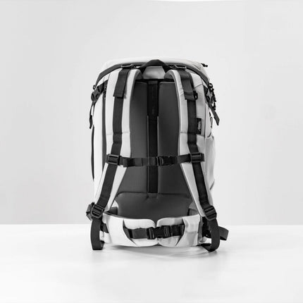 Matador GlobeRider35 Travel Backpack (white) - Handgepäckkonformer Rucksack für Weltreisen (35 liter) von Matador