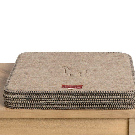 Apu Kuntur - Alpaka Sitzauflage - braun - 40x40cm - 70% Alpaka 30% Wolle