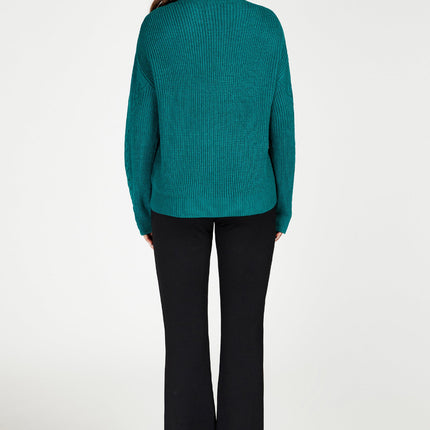 Cable Knit Crew Neck Jumper in Green