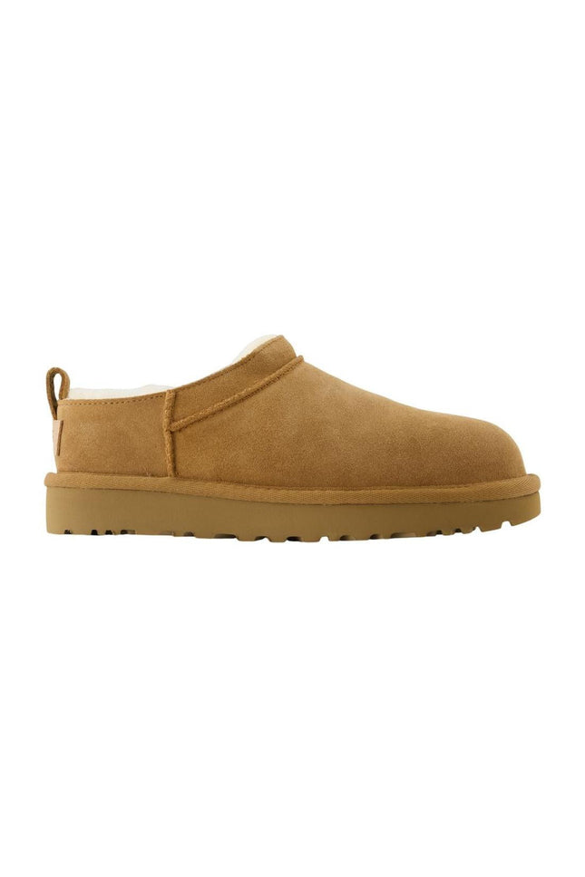 Klassische Micro Stiefeletten - UGG - Leder - Braun