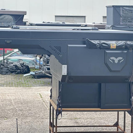 Muflon Camper Offroad – Pickup-Wohnkabine mit Aufstelldach – Ansicht 3