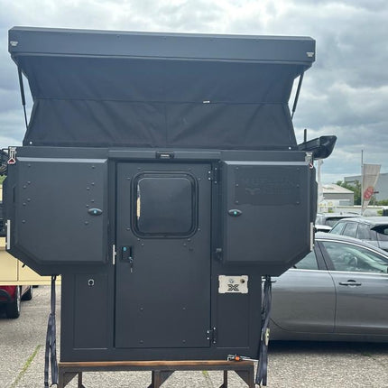 Muflon Camper Offroad – Pickup-Wohnkabine mit Aufstelldach – Ansicht 6