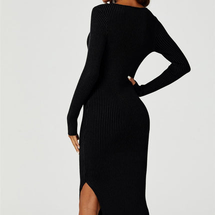 Long sleeved Knit Midi Dress In Black