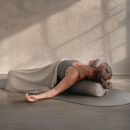 Design Yoga Bolster - Dune Cord