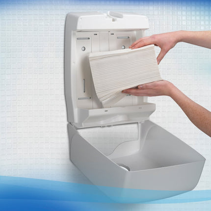 Scott® Control™ Herunterspülbare Falthandtücher - Weiß - 15 Clips  x 322 Sheets | Karton (15 Päckchen)