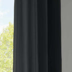 Schwarz / HxB 175x140 cm