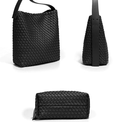 Braided Shoulder Handbag In Black