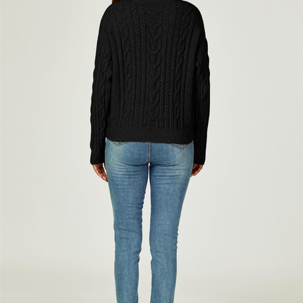 Cable Knit Crew Neck Jumper In Black