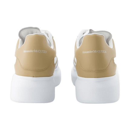 Oversized Sneakers - Alexander McQueen - Leder - Weiß/Camel
