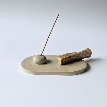 no need for more - Räucherstäbchenhalter - Keramik - Palo Santo