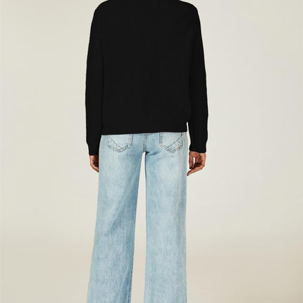 Pocket Details Knitted Cardigan In Black