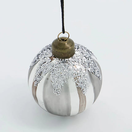 Weihnachtskugel Star grau