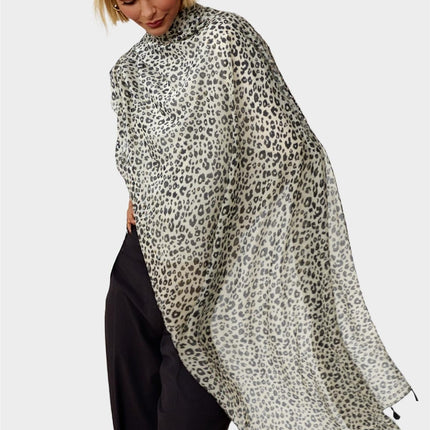 Black Leopard Print Tassel Scarf In White