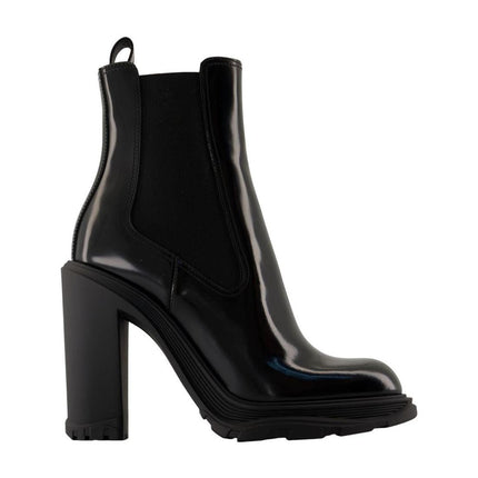 Stiefel aus schwarzem Leder