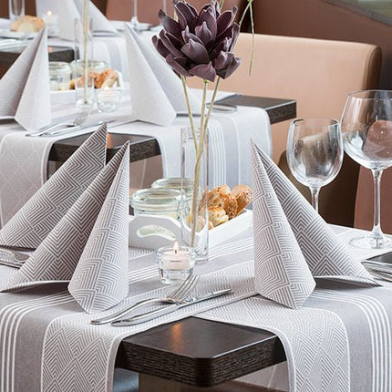 PAPSTAR 50 Servietten "ROYAL Collection" 1/4-Falz 40 x 40 cm braun