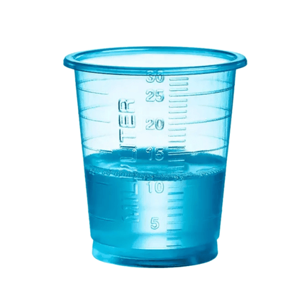AMPri MED-COMFORT PP Eco Einmal Medizinbecher 30 ml graduiert, verschiedene Farben | Karton (60 Beutel)