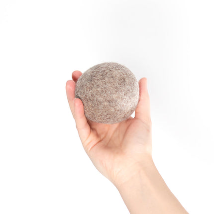 BUDDY. Hundespielzeug aus Wollfilz "Ball"