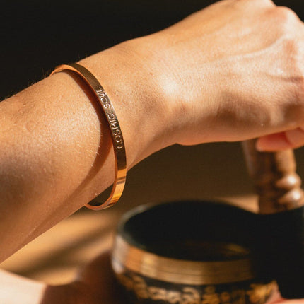 Armreif mit Gravur | rosé vergoldet | Cosmic Soul