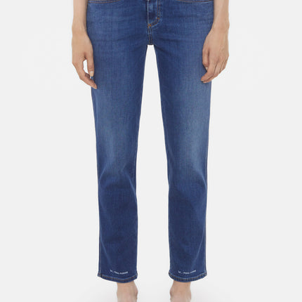 STYLE NAME PEDAL PUSHER JEANS