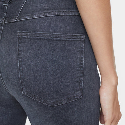 STYLE NAME SKINNY PUSHER JEANS