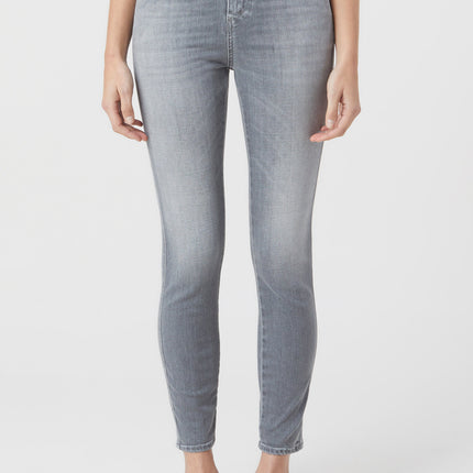 STYLE NAME SKINNY PUSHER JEANS