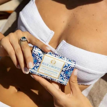 CASA AMALFI BLUE GROTTO BODY SOAP- Fresh Acqua Marine