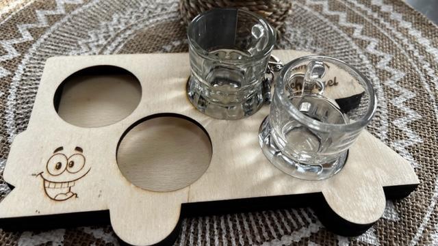 Camper Schlingel Schnapsträger für 4 Gläser