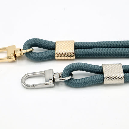 Schlüsselanhänger aus Seil mit Karabiner Blaugrau