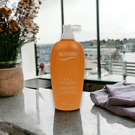 BIOTHERM EAU D`Energie Energizing Body Milk