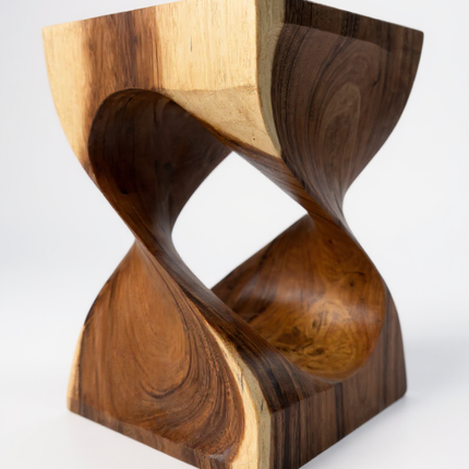 Holzhocker - Beistelltisch Blumenhocker Ablagetisch - Unikat Handgefertigt  - Gedreht aus massivem Samanholz - 45x30x30 cm