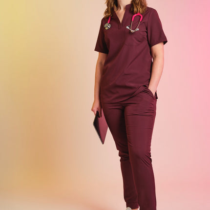 Active Scrub Top "Jackie" – Bordeaux