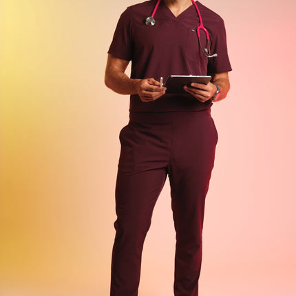 Active Scrub Top "Pete" – Bordeaux