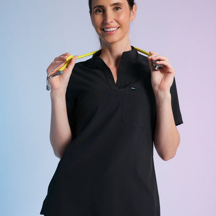 Active Scrub Top "Jackie" – Black