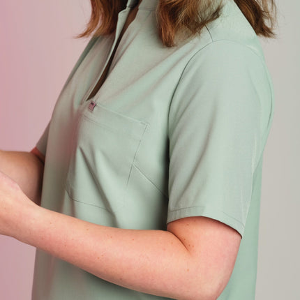 Active Scrub Top "Jackie" – Green