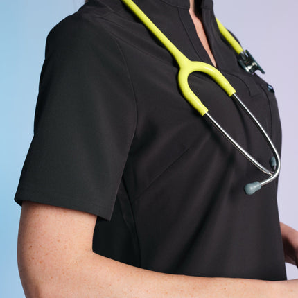 Active Scrub Top "Jackie" – Black