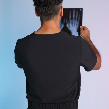 Active Scrub Top "Pete" – Black