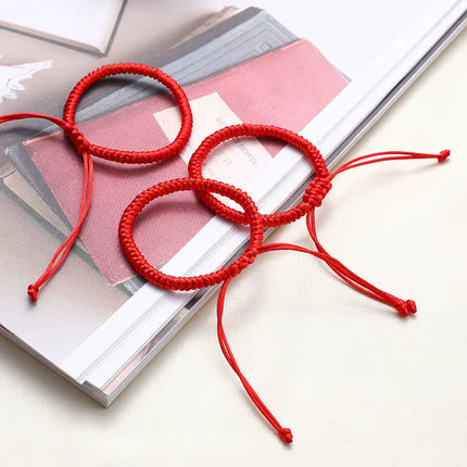 Freundschaftsarmband verstellbar – Handmade Baumwollfaden in Rot & Schwarz