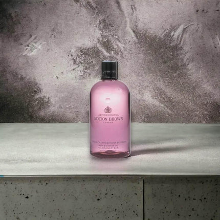 Molton Brown Intoxicating Davana Blossom Shower Gel