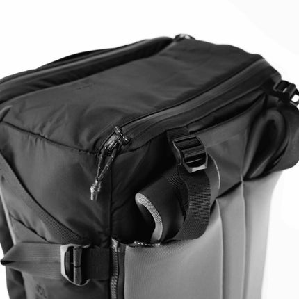 Matador GlobeRider45 Travel Backpack (black) - Handgepäckkonformer Rucksack für Weltreisen (45 liter) von Matador