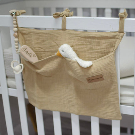 Babybett Organizer Musselin - Aufbewahrung fürs Babyzimmer