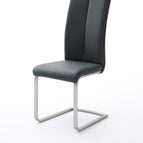 Schwarz / Mit aufgesetztem Kissen