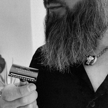 Rasierhobel ‚Wood‘ inkl. 10 Rasierklingen