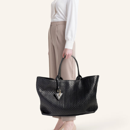 '60' Large Tote Bag with Zip Black