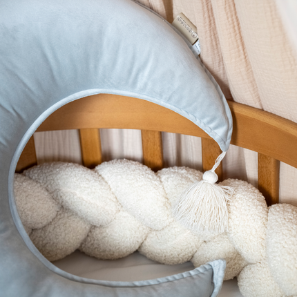 Stillkissen Halbmond Velours– Komfort, Unterstützung & vielseitige Nutzung