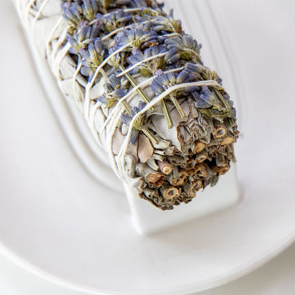 Weißer Salbei räuchern | Räucherbündel Starter Set | mit Räucherschale