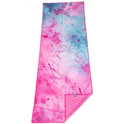 Yoga Handtuch rutschfest aus recycelter Mikrofaser & Silikon-Struktur auf der Unterseite