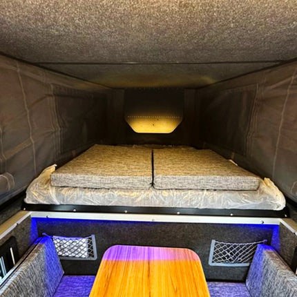 Absetz - Wohnkabine Offroad – 170 W Solaranlage, Eberspächer - Diesel - Standheizung, Face - to - Face - Dinette (Schwarz/Grau/Grün) (Absetzkabinen) kaufen bei Linkreich – Jetzt entdecken!