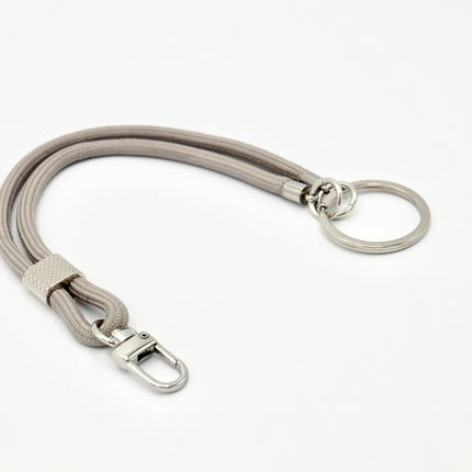 Schlüsselanhänger aus Seil mit Karabiner Schlamm
